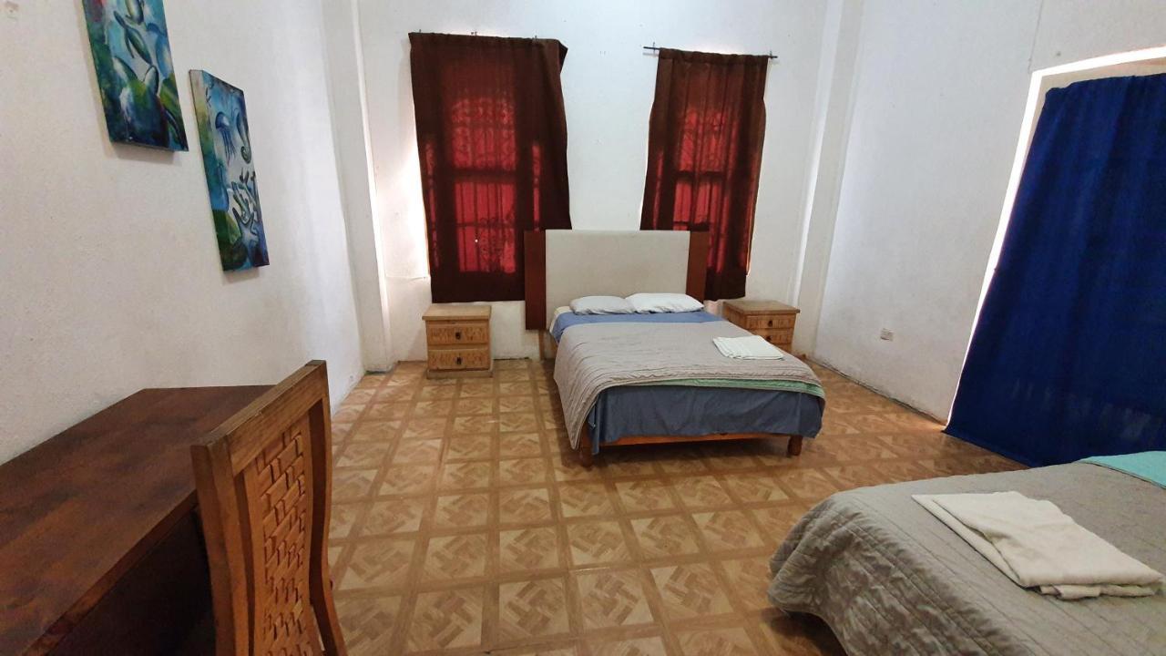 Taiyari Hostal Monterrey Eksteriør bilde
